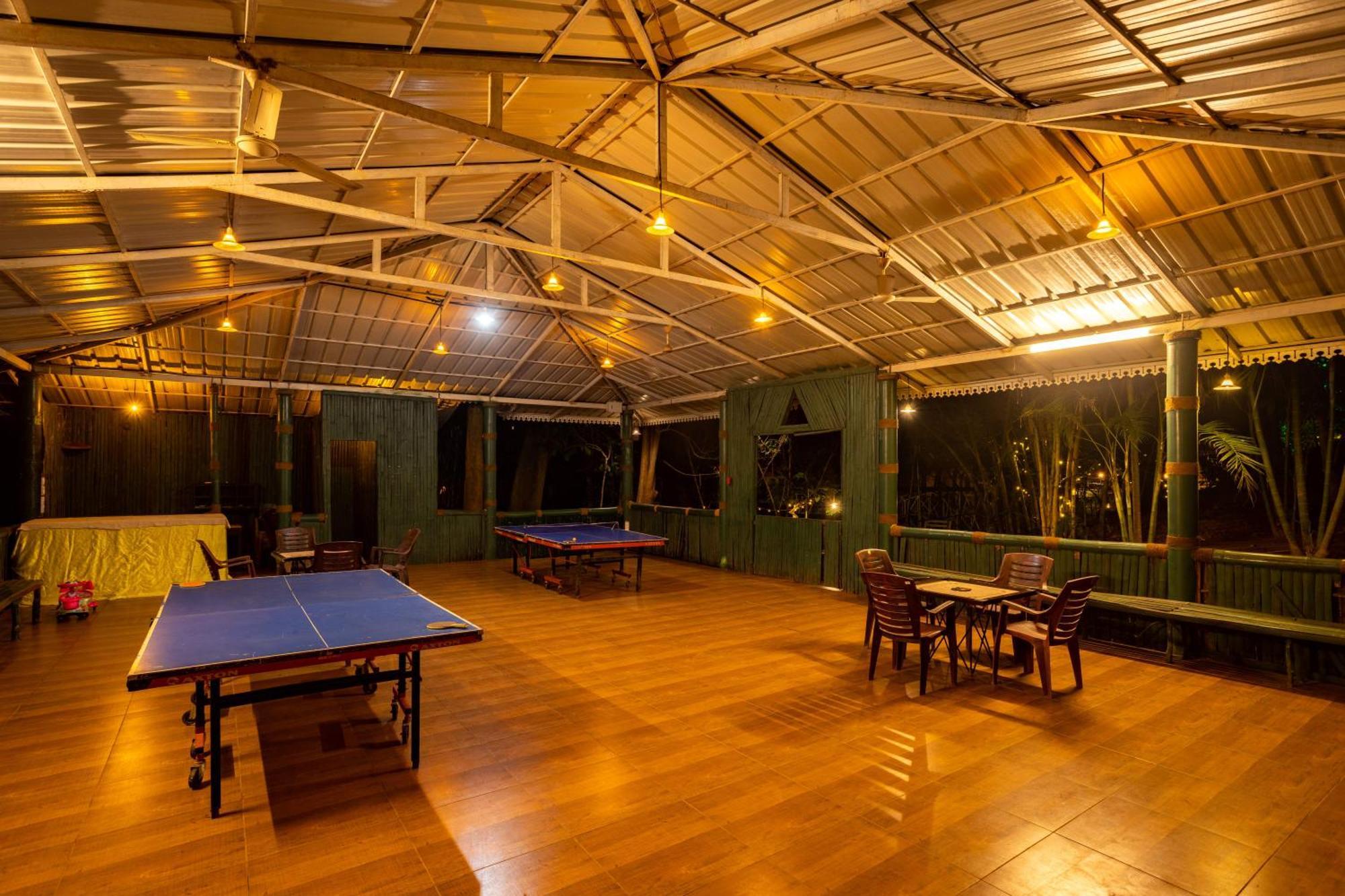 Nexstay Lakkidi Village Resort Vythiri Buitenkant foto