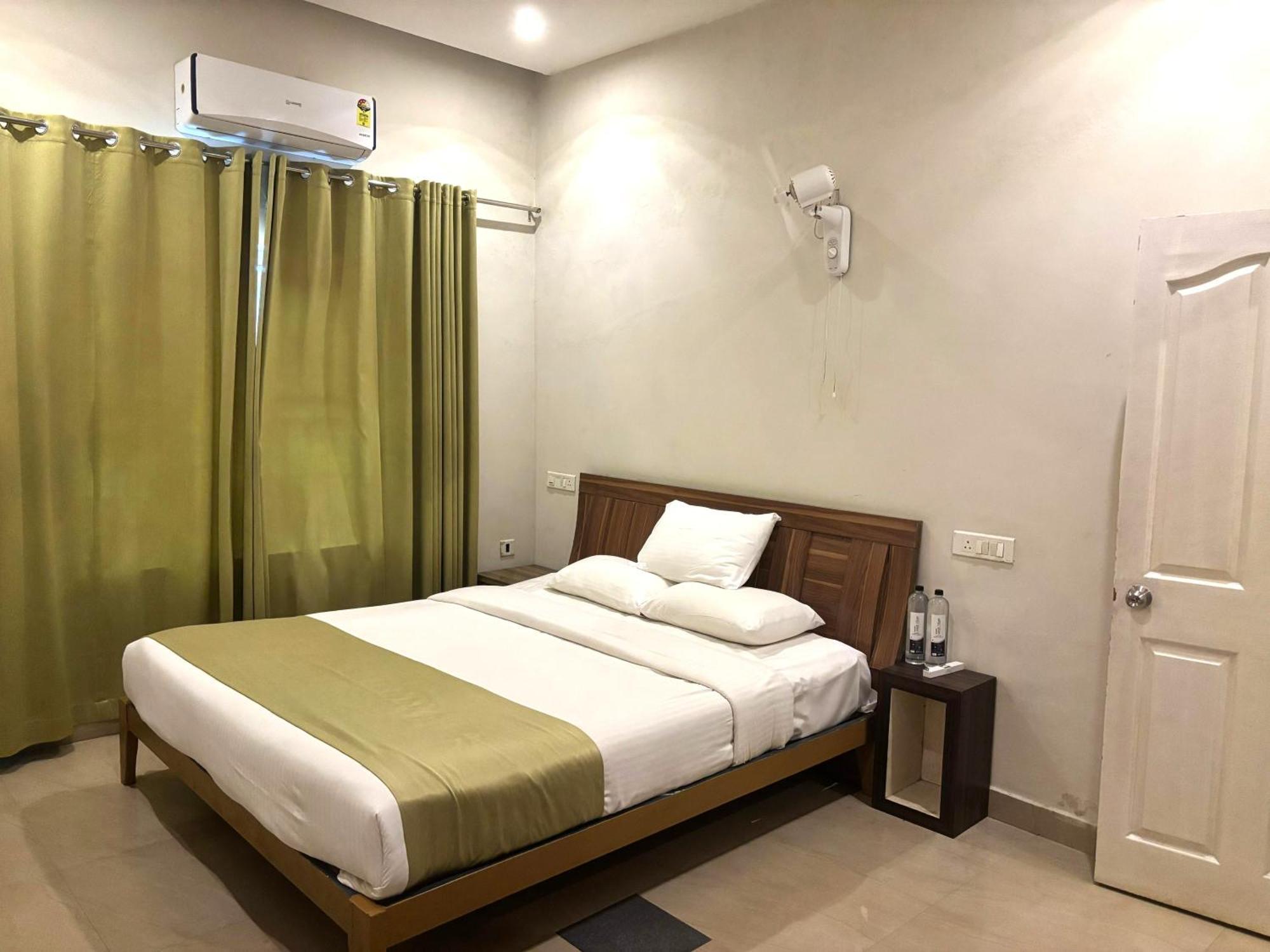 Nexstay Lakkidi Village Resort Vythiri Buitenkant foto