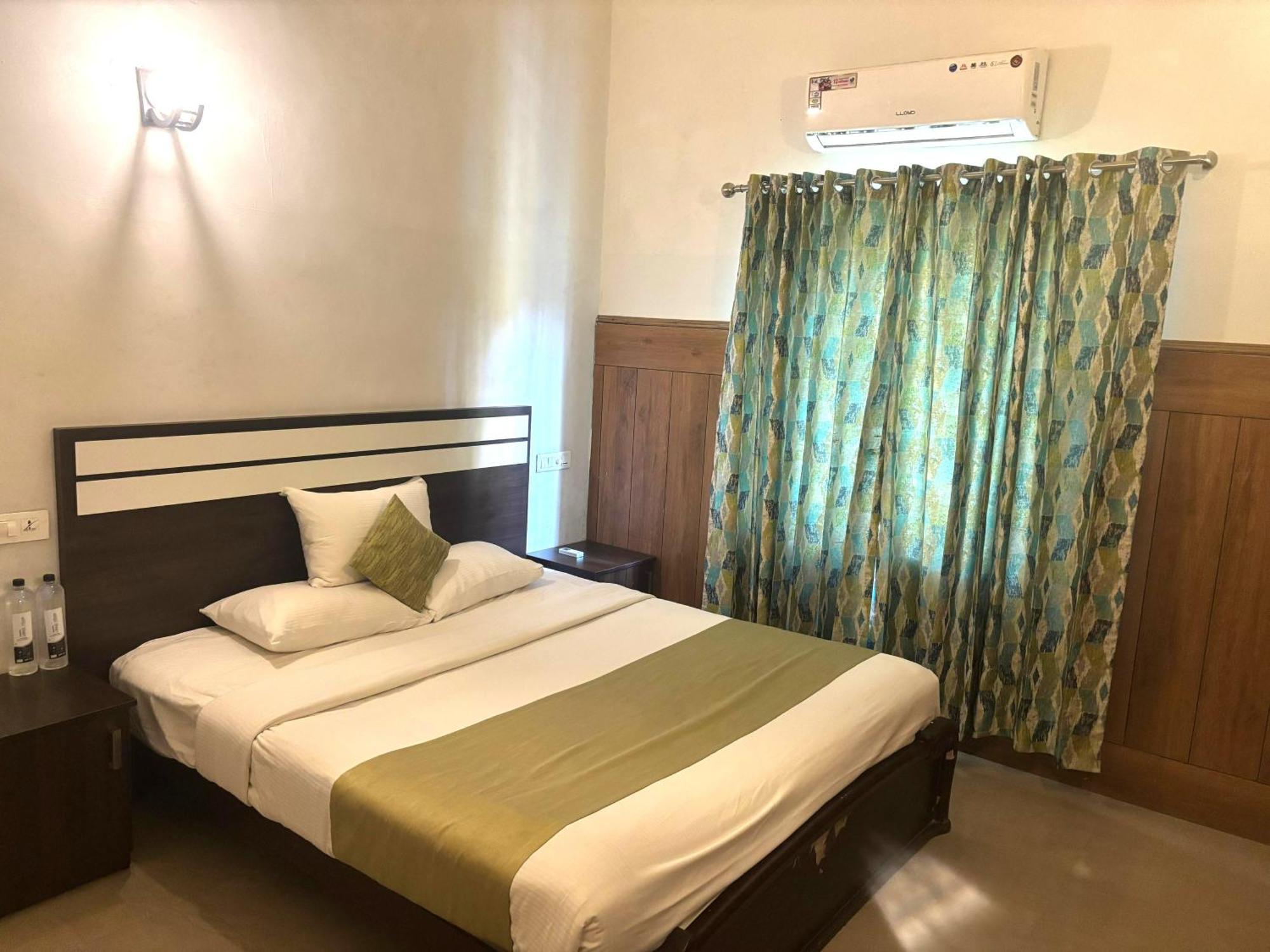 Nexstay Lakkidi Village Resort Vythiri Buitenkant foto